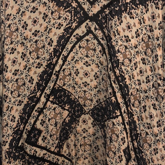 BCBGeneration Scarf Wrap - Picture 6 of 8